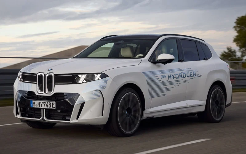BMW iX5 Hidrogen Siap Meluncur, Jarak Tempuh 750 Km Bikin Takjub!